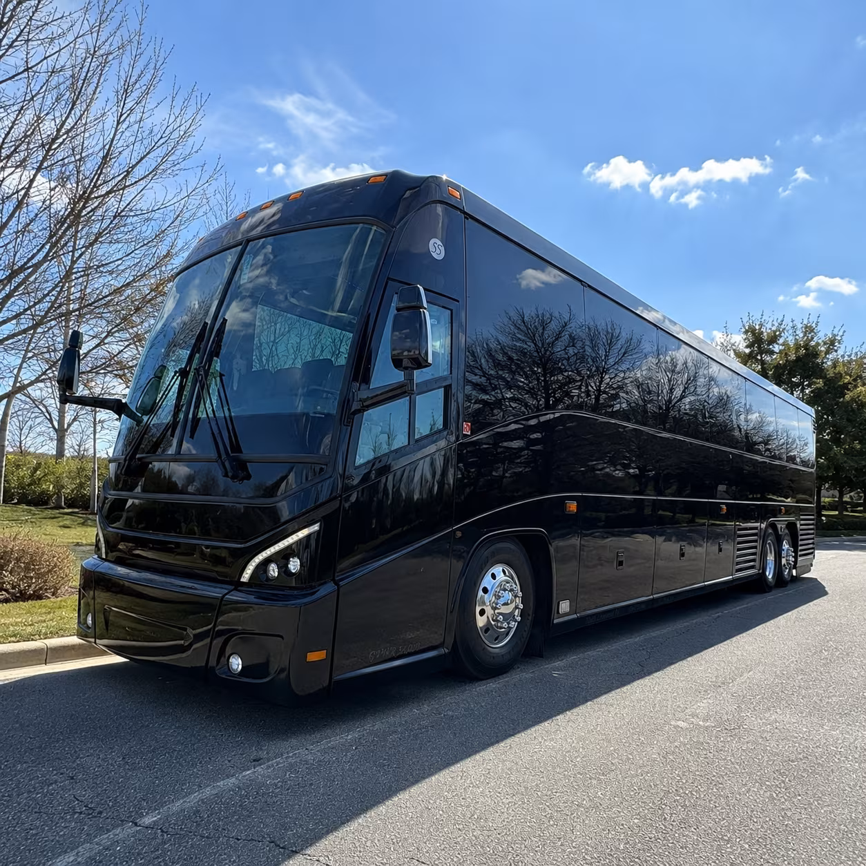 henderson bus rentals to phoenix sedona laughlin and southwest destinations